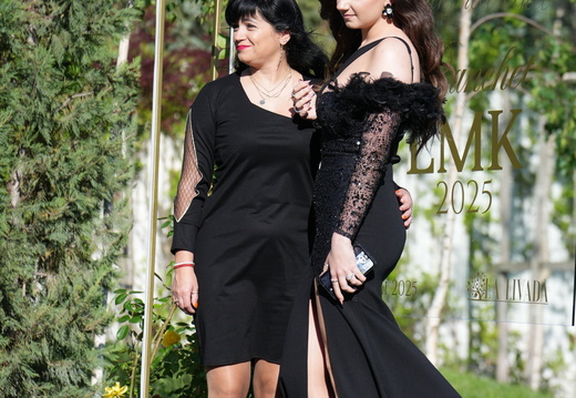 20250531-lmk-high-school-prom-PIC06020