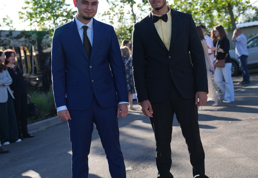 20250531-lmk-high-school-prom-PIC06085