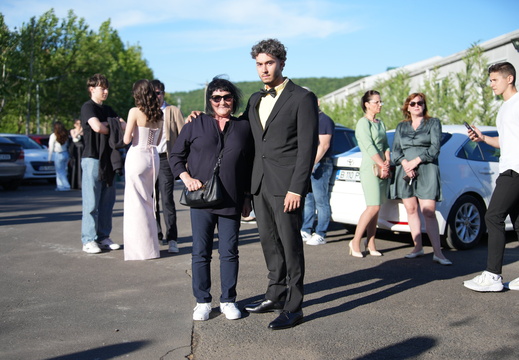 20250531-lmk-high-school-prom-PIC06129