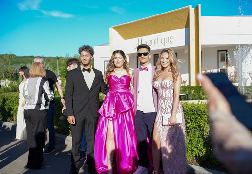 20250531-lmk-high-school-prom-PIC06155