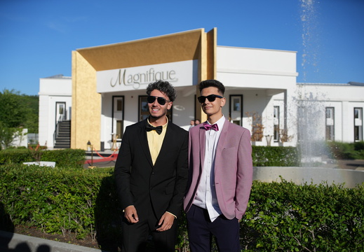 20250531-lmk-high-school-prom-PIC06197