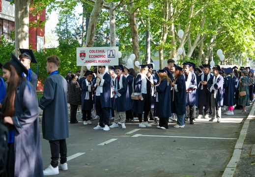 20250602-lmk-graduation-march-PIC06873