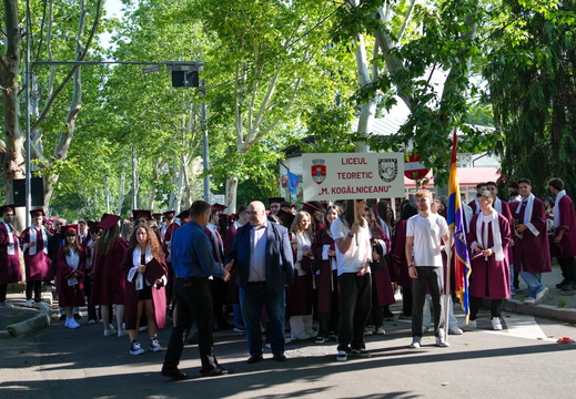 20250602-lmk-graduation-march-PIC06917